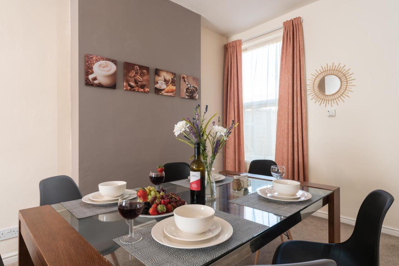 3 Bedroom-5 Beds Newland Ave King'S Palace Leisure-Contractor-Heart Of Hull Amenities Kingston upon Hull Ngoại thất bức ảnh