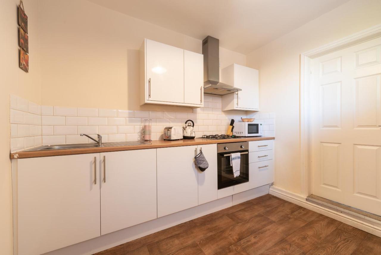 3 Bedroom-5 Beds Newland Ave King'S Palace Leisure-Contractor-Heart Of Hull Amenities Kingston upon Hull Ngoại thất bức ảnh